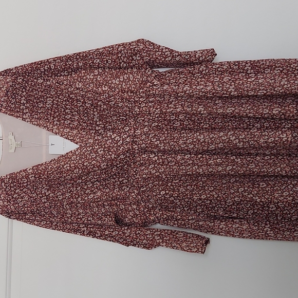 Ted Baker v neck draw string waist floral dress - Picture 4 of 7